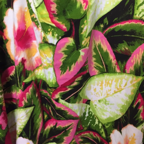 Caribbean Joe Woman Skirt - Picture 3 of 5